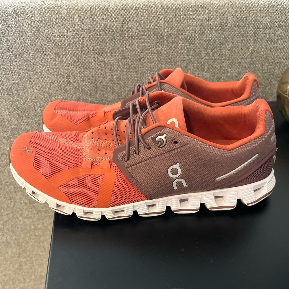 On Women’s Cloud 5